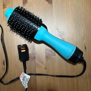 Revlon one step dryer brush